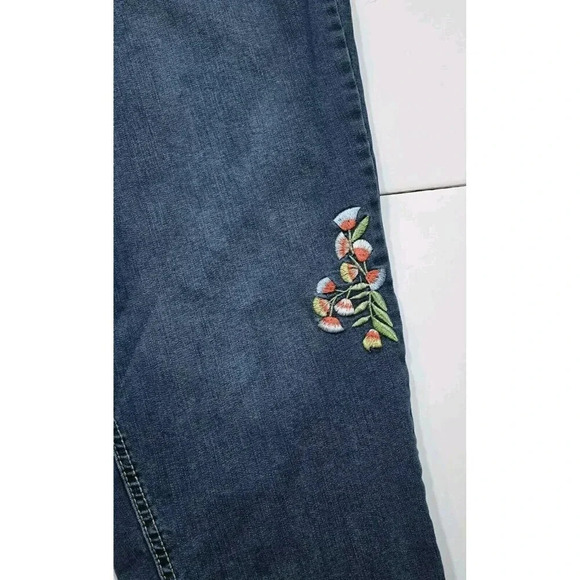 VINTAGE Jordache Straight LegHigh Waisted HI-RISE 22W EMBROIDERED Jeans Tapered - Picture 13 of 16